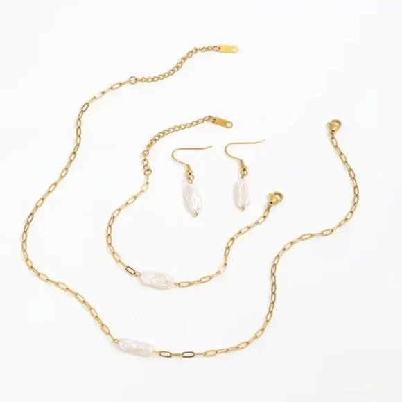 Pearl Necklace & Bracelet Set Bundle Waterproof Jewelry Baroque Pearl Necklace - Picture 11 of 12